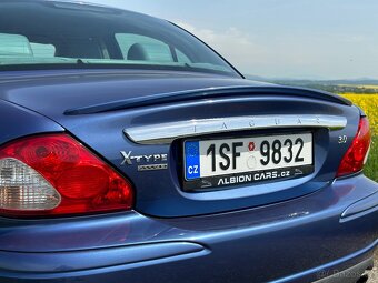 Jaguar X-Type 3.0 V6 4x4 - 5