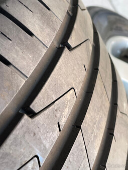 Alu kola 5x120 ET55 original Volkswagen T5,T6 235/55 R17 - 5