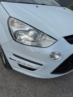 Ford-SMax - 5