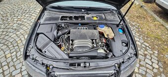 Audi A4 B6 3.0i po nehode - 5