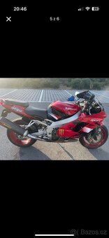 Kawasaki zx9r 2001 - 5