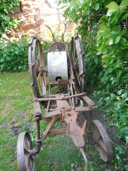 VYORÁVAČ BRAMBOR /ČERT - 5