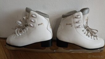 Dívčí/Dámské brusle 35 GRAAF - 5