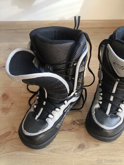Snowboardové boty – velikost 38, unisex (jako nové) - 5