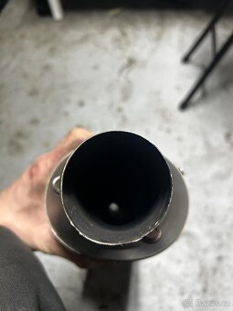 Výfuk Akrapovič - 5