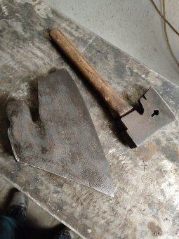 tesařské sekery - 5