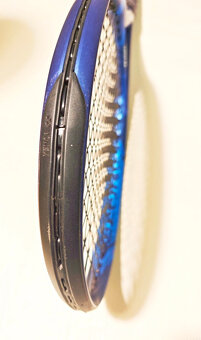 Prodám tenisovou raketu Yonex ezone 100 ve vynikajícím stavu - 5