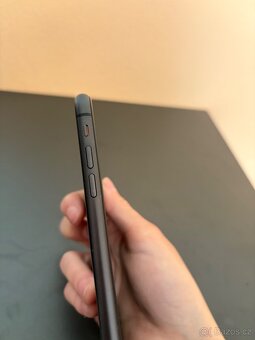 iPhone 11 64GB - 5