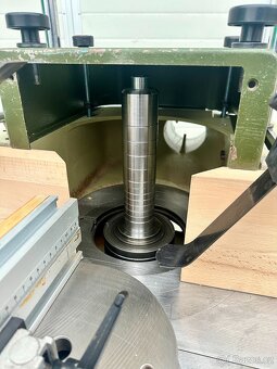 spodní frézka SCM T130NPS - 5
