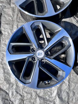 5x114,3 R18 originál alu disky Hyundai + senzory - TOP - 5
