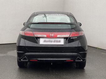 Honda Civic 1.4i , 73 kW benzín, 2010 - 5