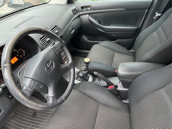 Toyota Avensis 2,2 D4 - 110kW - 5