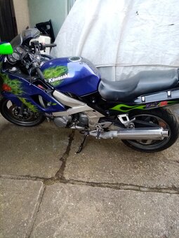 Kawassaki zzr 600 - 5