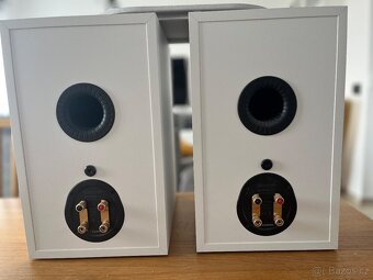 Cambridge audio + Monitor Audio - 5