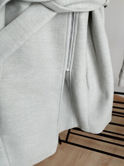 Nový zimní kabát Orsay šedý velikost XL (44) - 5