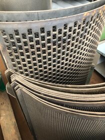 DĚROVANÉ PLECHY - 5