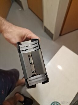 Prodam AMD 6700XT - 5