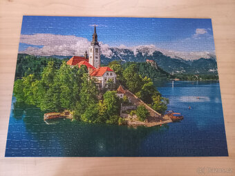 4 x puzzle CASTORLAND a 1 x CLEMENTONI - 5