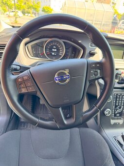Volvo V40 D2 2015 134 500 km - 5