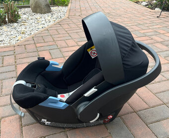 Autosedačka vajíčko Cybex Aton + základna Aton Base 2-Fix - 5