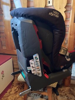 Britax Romler Safefix plus - 5