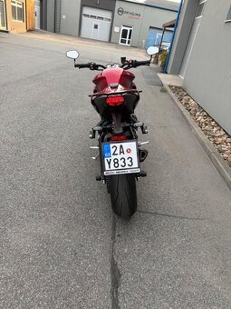 Triumph Street Triple 765 RS - 5