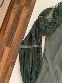 Khaki zateplené šaty nebo dlouhý svetr, vel nnei cca S/M a - 5