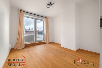 Pronájem, byty/3+kk, 70 m2, Slovanská, Východní Předměstí, 3 - 5