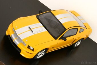 FORD Mustang Shelby GT - AUTOart 1:18 - 5