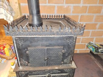 Litinová kamna, funkční. - 5