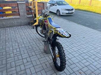 Suzuki RMZ 450 - 5