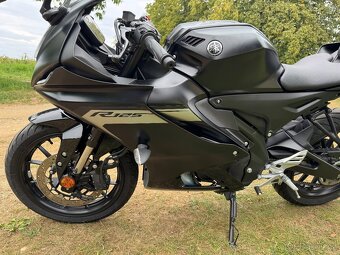 Yamaha yzf r125 - 5