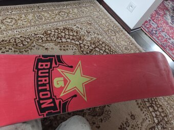 Snowboard Burton, vázání, obal a boty - 5