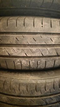 Pneumatiky Kumho ecsta hs52 ev 185 65 r15 - 5