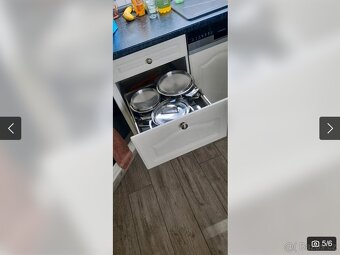 Venkovská bílá kuchyně rohová se spotřebiči, 4220 - 5
