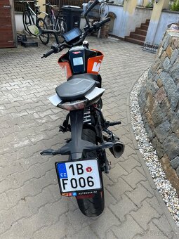 KTM duke 125 abs. 2018 - 5
