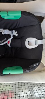 CYBEX Silver Aton B2 i-Size Volcano Black + Base One - 5
