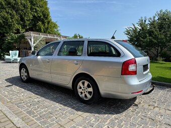 ŠKODA OCTAVIA KOMBI 2012 2.0TDI 103KW AMBIENTE - 5