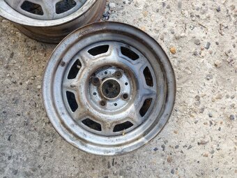 BMW originální plechový disk 5.5J R14 ET18 - 5