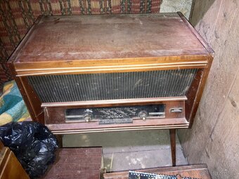 Prodám - sbírka radiopřijímačů z pozůstalosti - 5