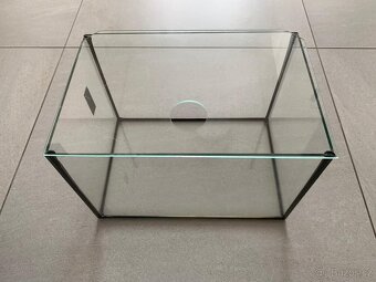 Male akvárium + vybavení - 5