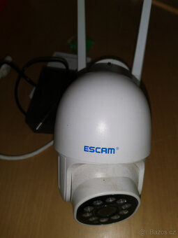 Venkovní otočná Wifi kamera Escam PT202 - 5