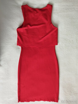 červené šaty, zn.New Look - 5