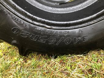 Offroad speciál urceny na zavody nebo kolem baraku. Je posta - 5