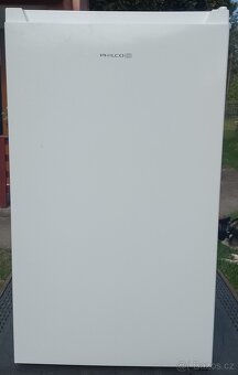 Prodám malou ledničku Philco PTB 94 FW - 5