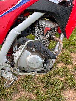 Honda 125F CRF - 5