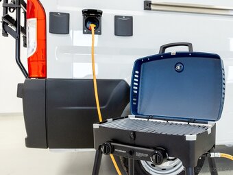 Obytná dodávka Clever se zvedací střechou, odpočet DPH - 5