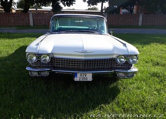 Cadillac DeVille - 5