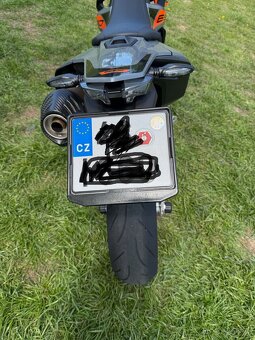KTM 690 SMCR 2022 - 5