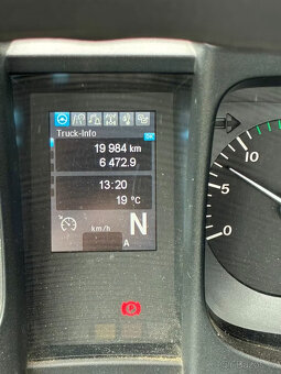 11t 4x4 Unimog U 318 - 5